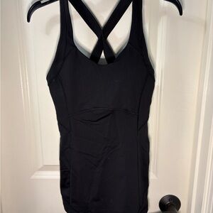 Lululemon Black Cross-Back Athletic Tank Top